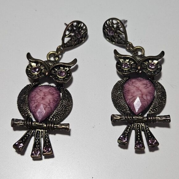 Unbranded Jewelry - Gold Tone Dangling Owl With Purple Earrings